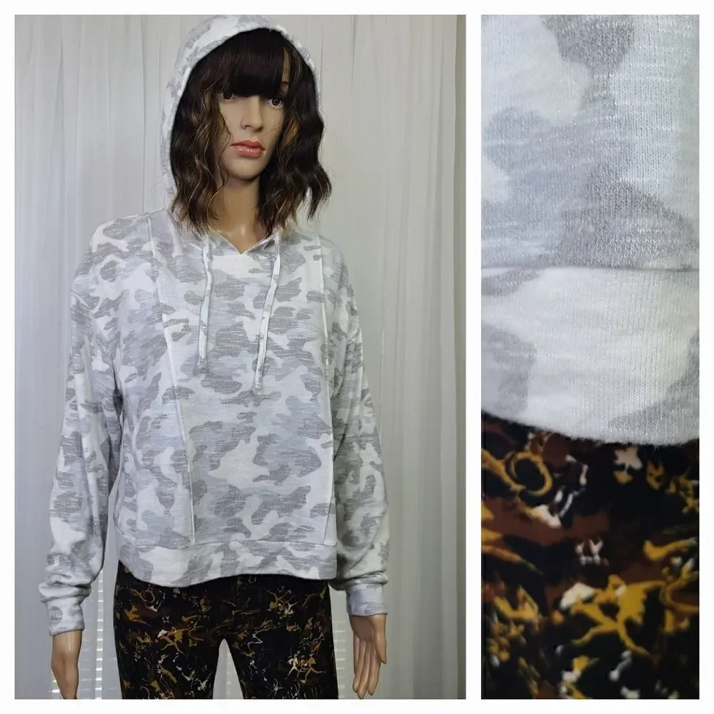 SO Soft & Cozy Hoodie Small NWT - Picture 4 of 11